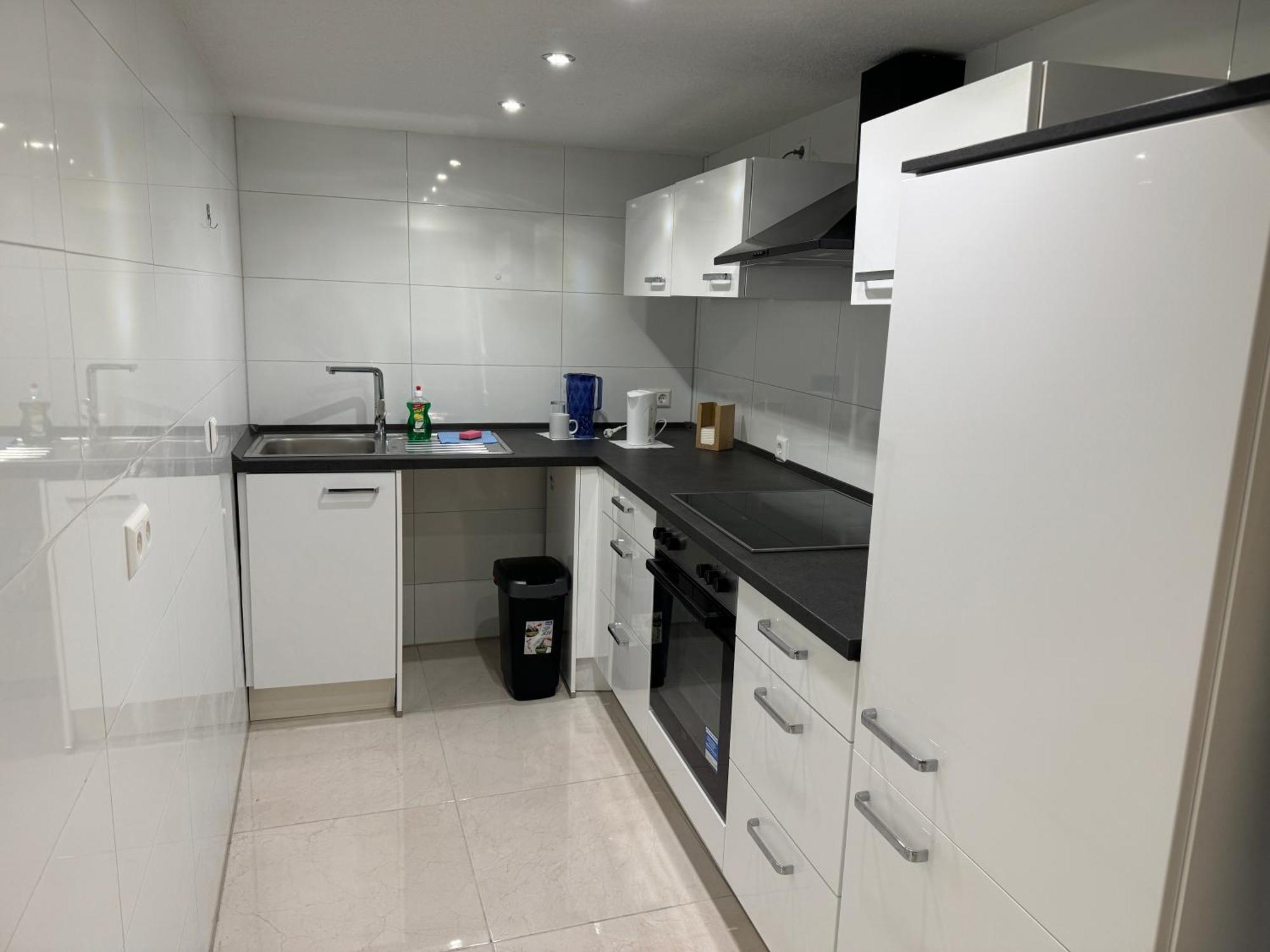 City Apartment Stadtwohnung Mit Kueche Und Netflix Nahe Bahnhof Sinsheim Bagian luar foto